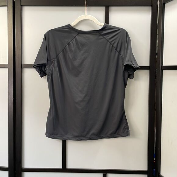 𝅺[l] MEC Women’s Silver Grey Outdoor Activewear Short Sleeve Mini V-Neck Top - Picture 7 of 12